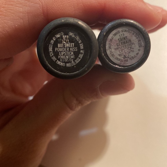 Bundle of MAC lipsticks - Picture 2 of 3